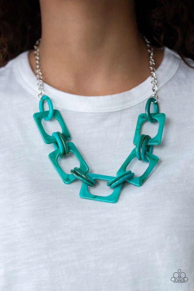 SIZZLE SIZZLE BLUE NECKLACE