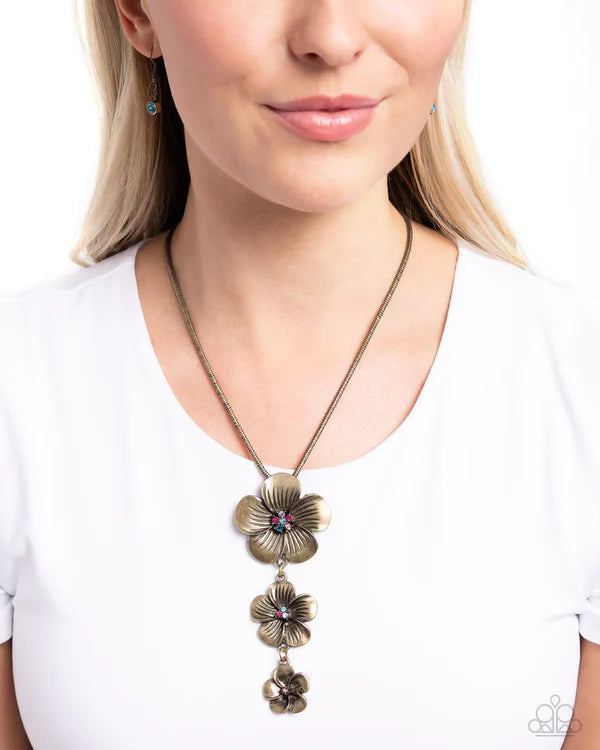 WALLFLOWER WHIMSY BRASS NECKLACE